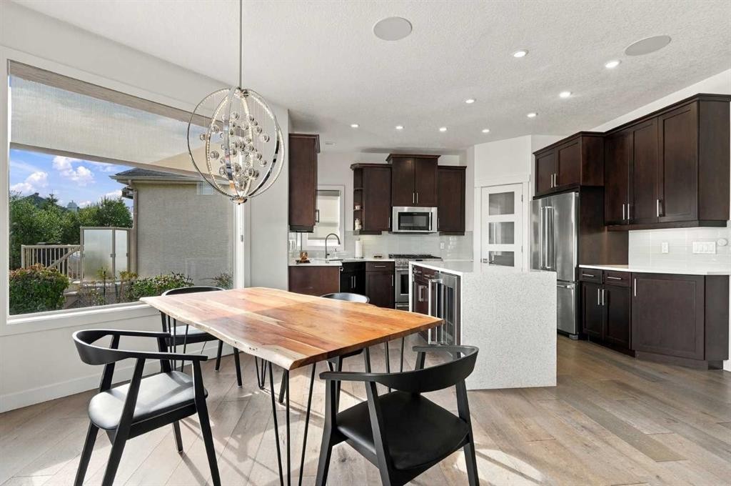 29 Cranleigh Park Se, Calgary, AB