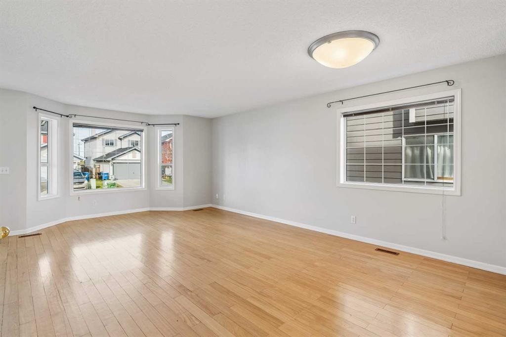 180 Chaparral Ridge Circle Se, Calgary, AB