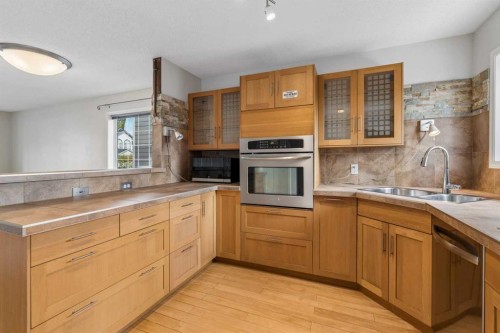 180 Chaparral Ridge Circle Se, Calgary, AB 