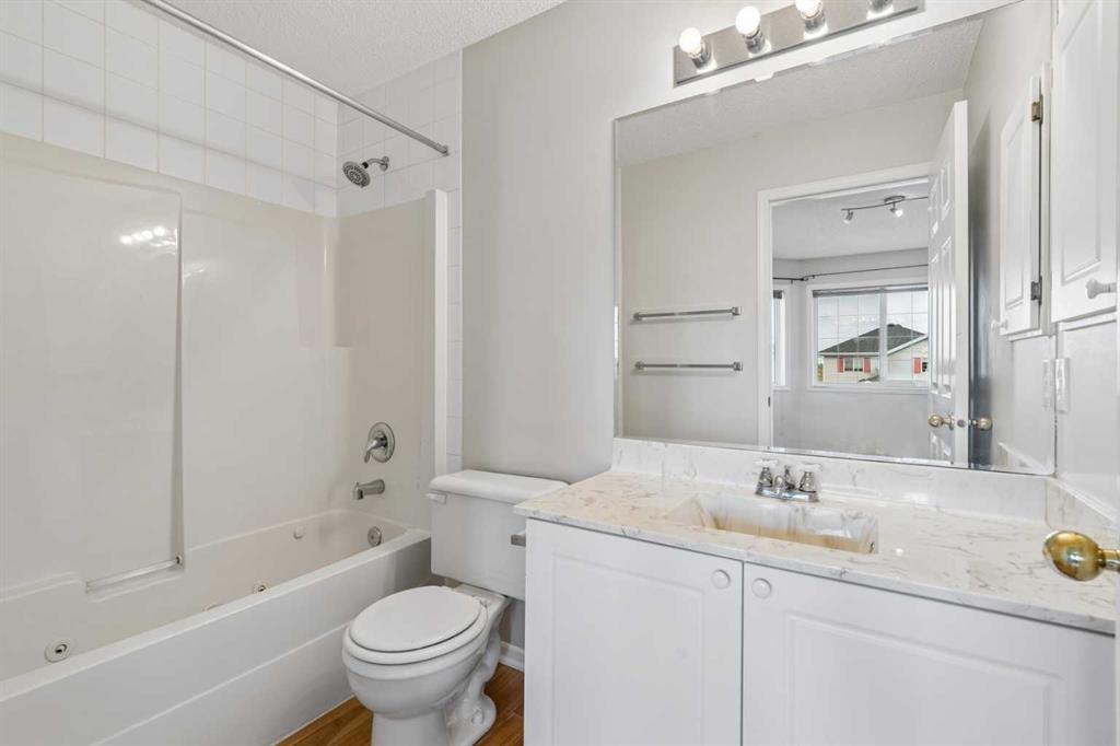180 Chaparral Ridge Circle Se, Calgary, AB