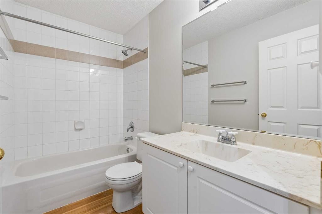 180 Chaparral Ridge Circle Se, Calgary, AB