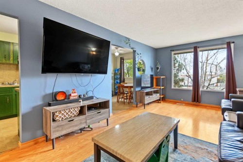529 42 Street Se, Calgary, AB 