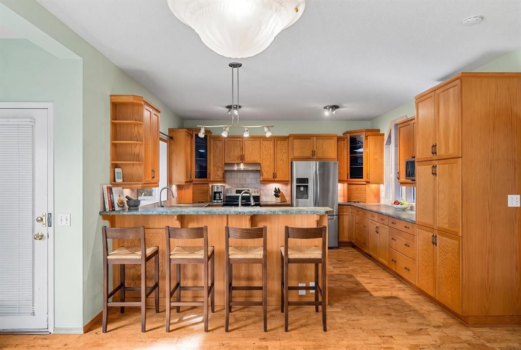 196 River Rock Crescent Se, Calgary, AB