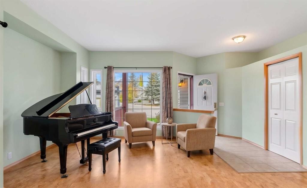 196 River Rock Crescent Se, Calgary, AB