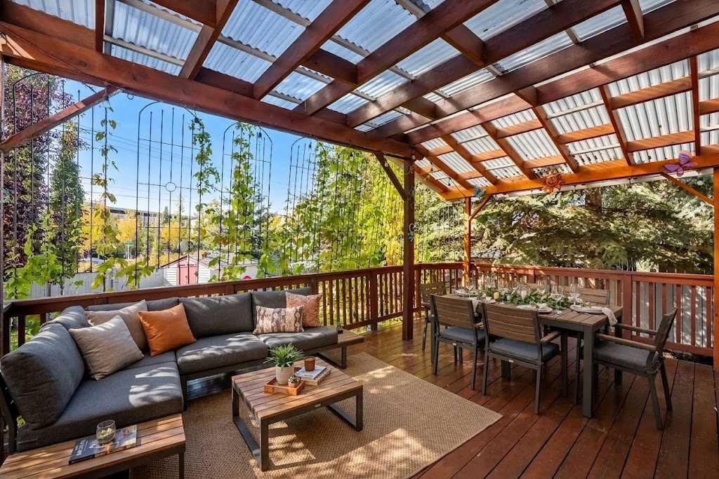 196 River Rock Crescent Se, Calgary, AB