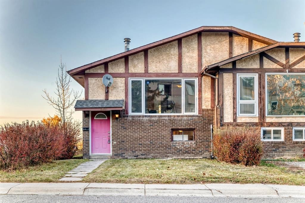 260 Berwick Drive Nw, Calgary, AB