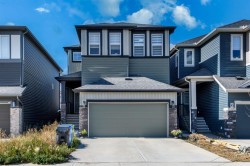 49 AMBLEFIELD View NW Calgary, AB T3P 2L5