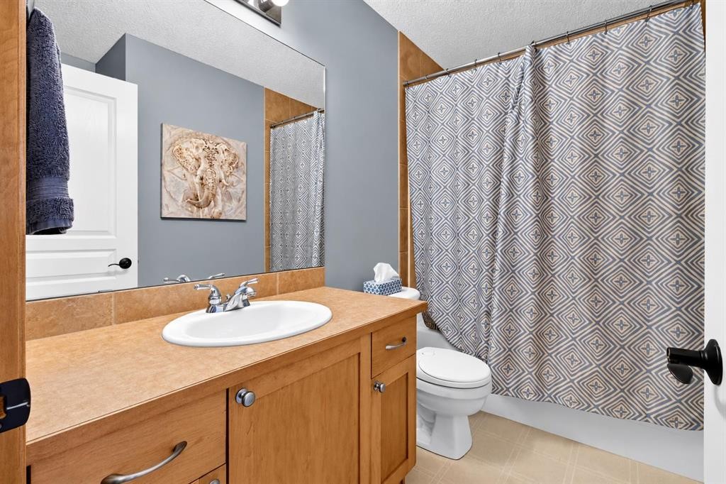 38 Somerside Crescent Sw, Calgary, AB