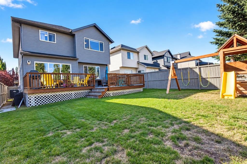 38 Somerside Crescent Sw, Calgary, AB