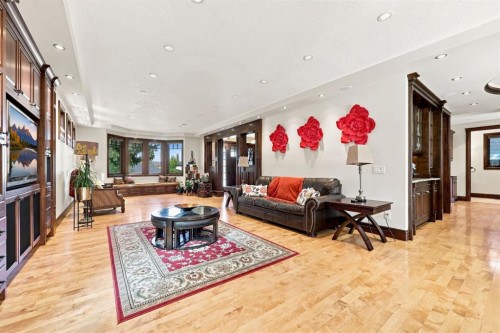 803 25 Avenue Nw, Calgary, AB 