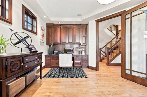 803 25 Avenue Nw, Calgary, AB 