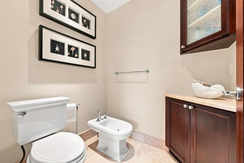 803 25 Avenue Nw, Calgary, AB 