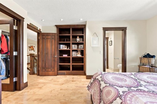 803 25 Avenue Nw, Calgary, AB 