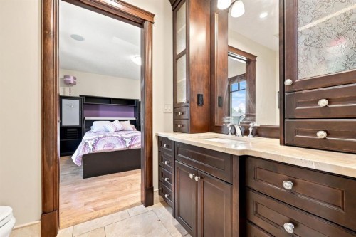803 25 Avenue Nw, Calgary, AB 