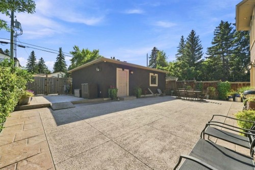 803 25 Avenue Nw, Calgary, AB 