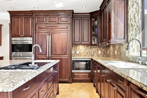 803 25 Avenue Nw, Calgary, AB 