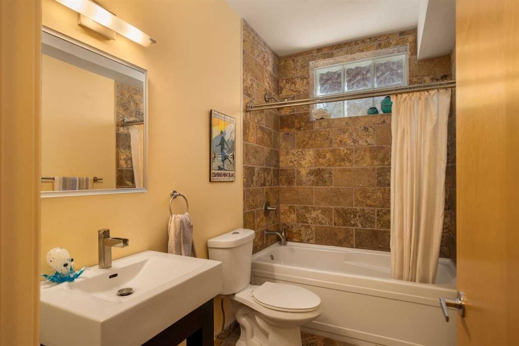 1717 7 Avenue Nw, Calgary, AB