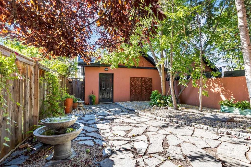 1717 7 Avenue Nw, Calgary, AB