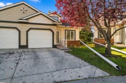 110 Somervale Point SW Calgary, AB T2Y 3K4