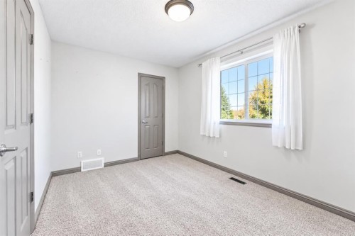 51 Chapalina Terrace Se, Calgary, AB 