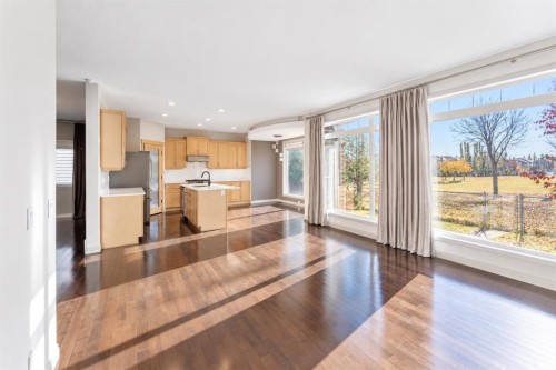 51 Chapalina Terrace Se, Calgary, AB 