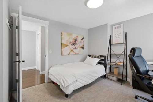 87 Couture Crescent Sw, Calgary, AB 