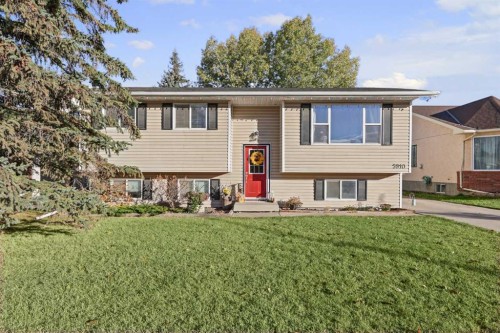 5910 Ash Street  Olds, AB T4H 1K8