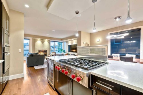 1940 27 Avenue Sw, Calgary, AB 