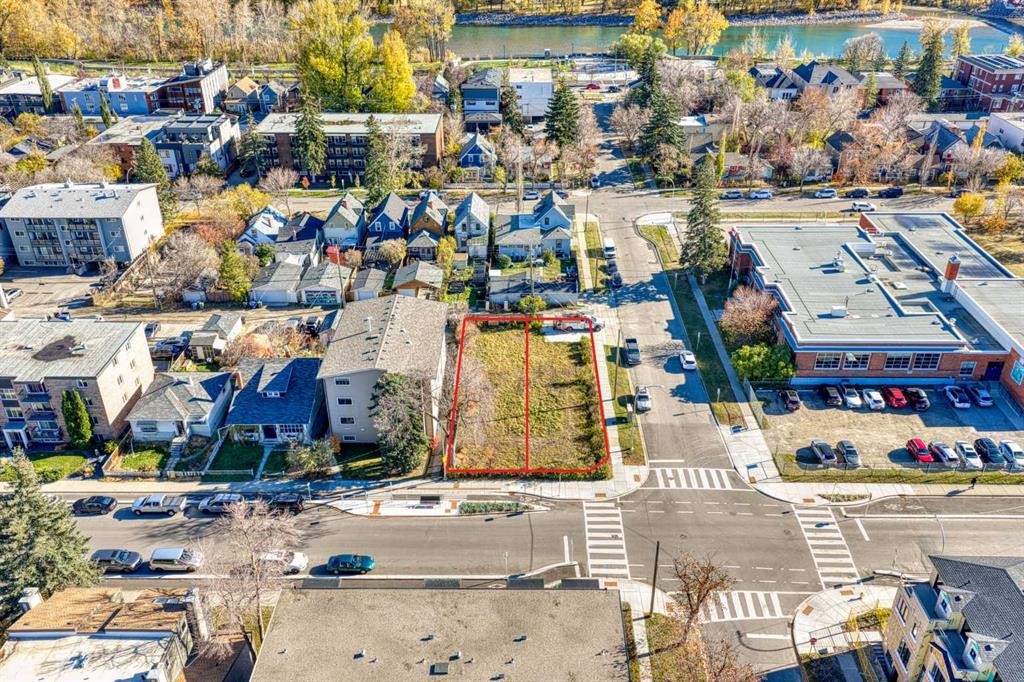737-739 2 Avenue Nw, Calgary, AB