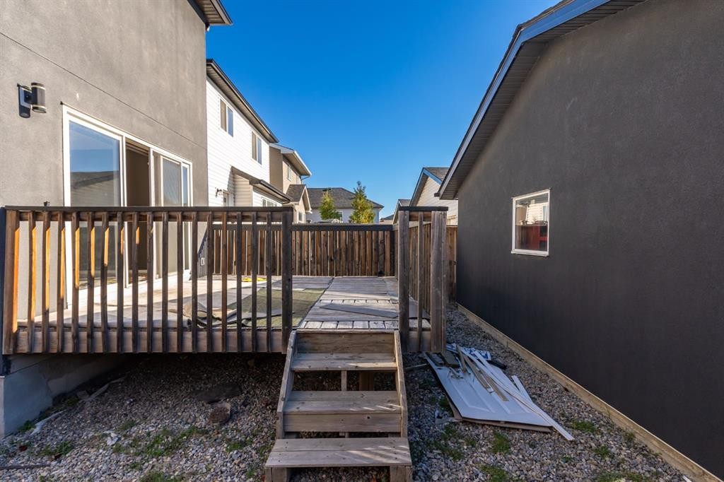 23 Saddlecrest Way Ne, Calgary, AB