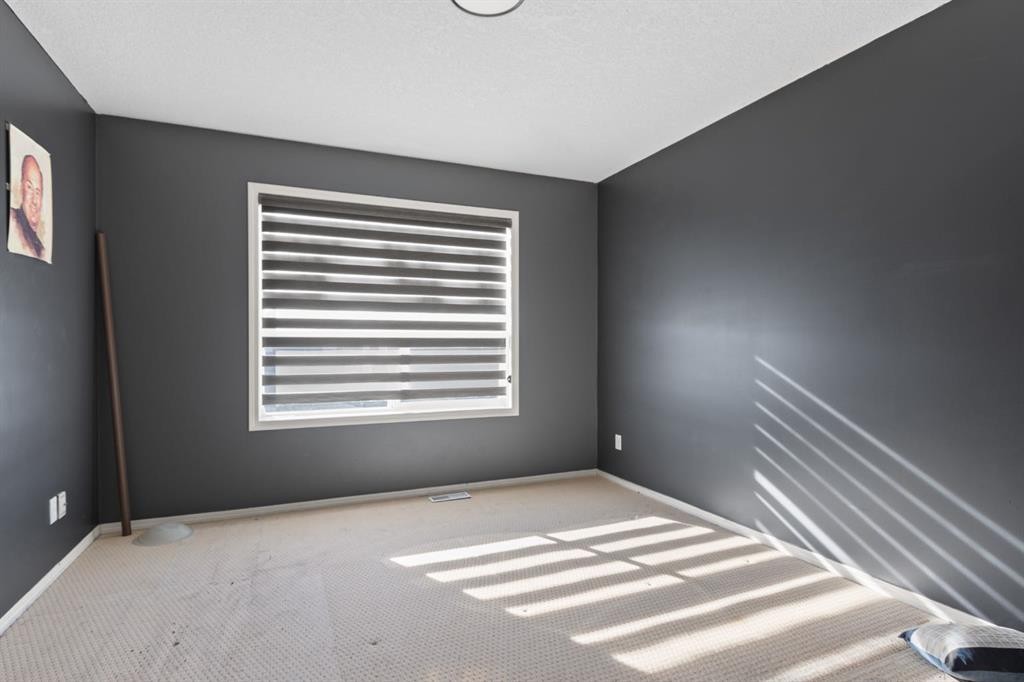 23 Saddlecrest Way Ne, Calgary, AB