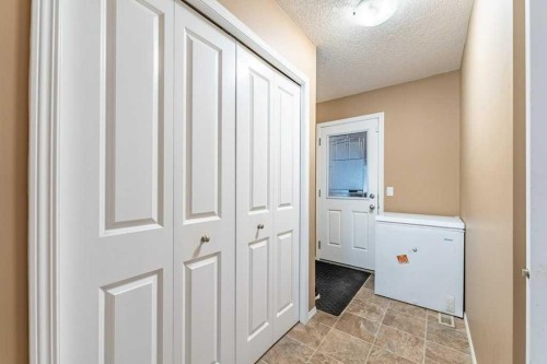 19 Silverado Skies Bay Sw, Calgary, AB 