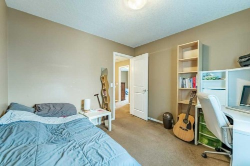 19 Silverado Skies Bay Sw, Calgary, AB 