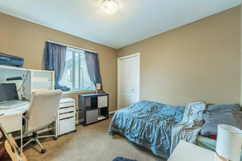 19 Silverado Skies Bay Sw, Calgary, AB 