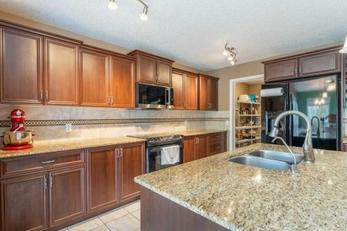 19 Silverado Skies Bay Sw, Calgary, AB 