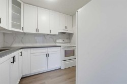 98-2519 38 Street NE Calgary, AB T1Y 4W8