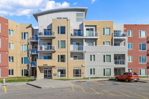 2118-604 East Lake Boulevard NE Airdrie, AB T4B 0G6