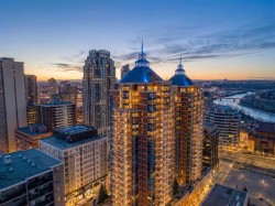 2308-910 5 Avenue SW Calgary, AB T2P 0C3