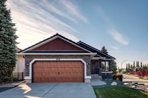 103 LAKESIDE GREENS Court  Chestermere, AB T1X 1C7