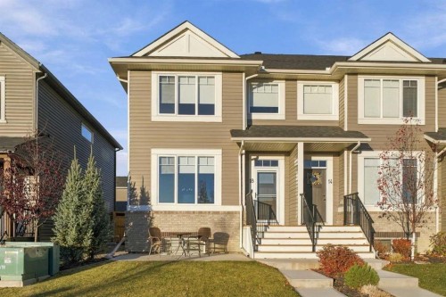 18 Willow Green Link  Cochrane, AB T4C 2S8