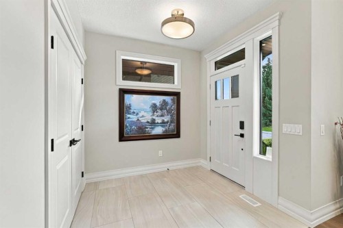 1920 43 Avenue Sw, Calgary, AB 