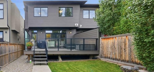 1920 43 Avenue Sw, Calgary, AB 