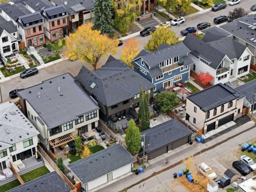 1920 43 Avenue Sw, Calgary, AB 