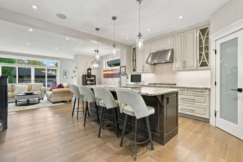 1920 43 Avenue Sw, Calgary, AB 
