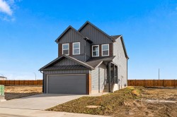 90 Rosemary Gardens SECalgary, AB T3S 1B2