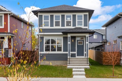 48 Birch Glen  Okotoks, AB T1S 5T2