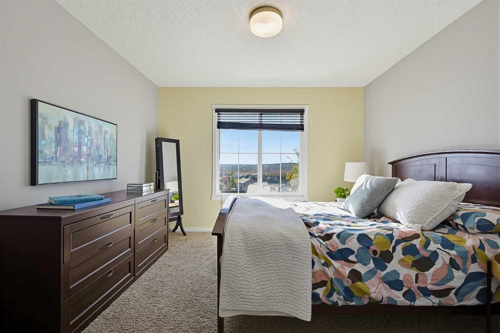 79 Evansview Gardens Nw, Calgary, AB