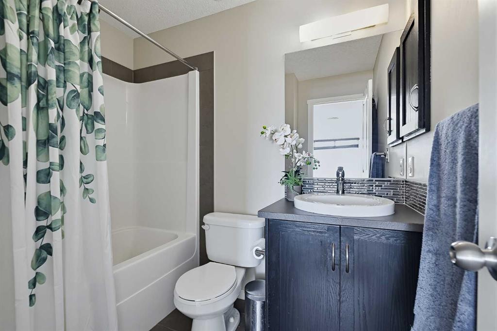 79 Evansview Gardens Nw, Calgary, AB