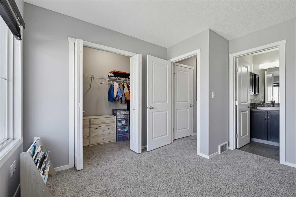 79 Evansview Gardens Nw, Calgary, AB
