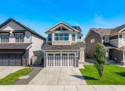 52 Magnolia Heights SE Calgary, AB T3M 2Z7